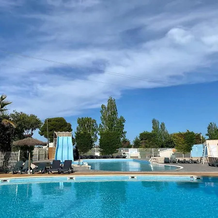 Mobil Pour 6, Pres De La Mer, Dans Un 4 Etoiles A 20min De Montpellier. Campsite Vic-la-Gardiole
