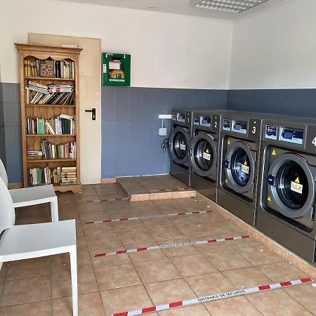 Mobil Pour 6, Pres De La Mer, Dans Un 4 Etoiles A 20min De Montpellier. *